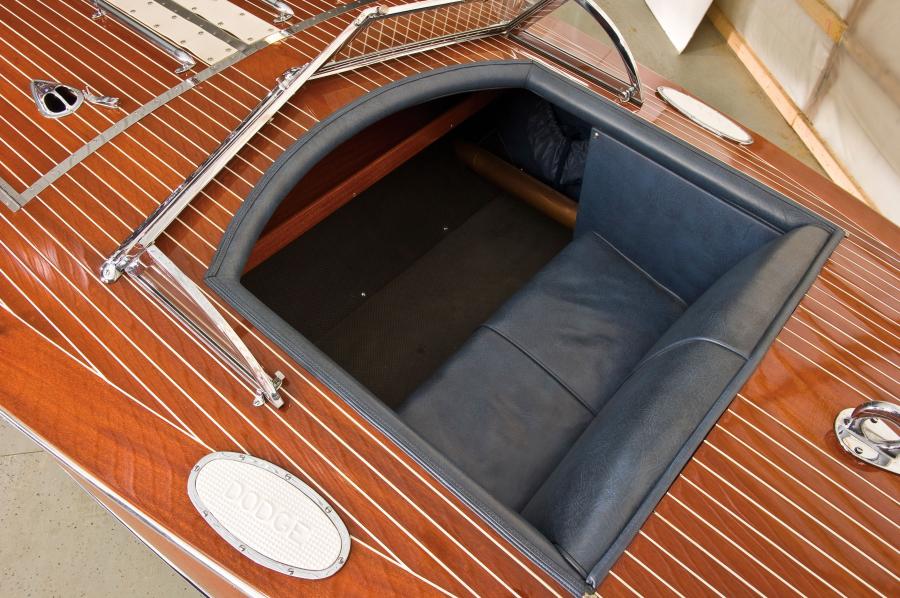  Dodge 216 Split Cockpit Runabout Elgin 1931 года  (фото 6 из 10)